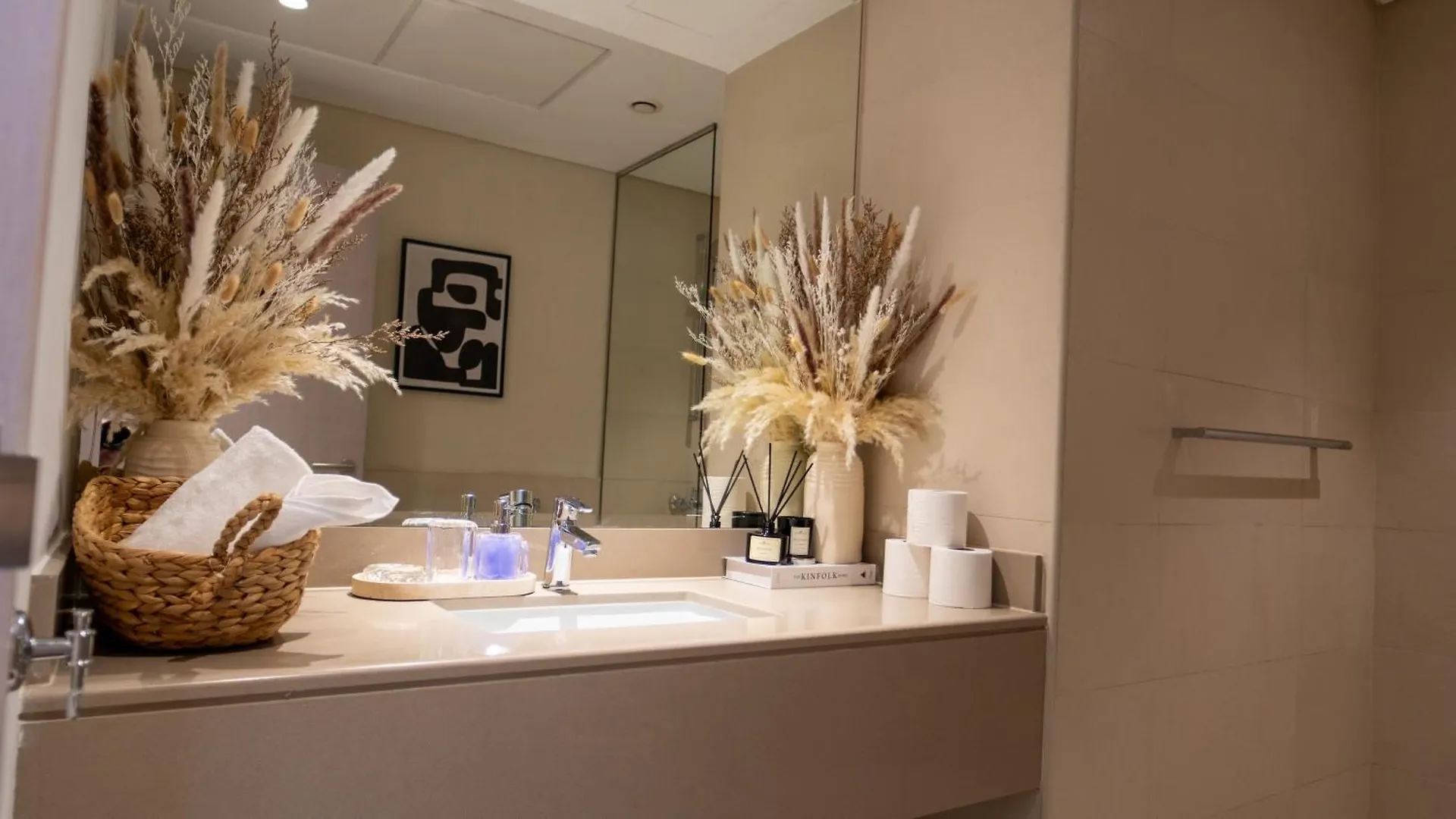 Noor Homes - Luxury Approved By The Department Of Culture And Tourism, Abu Dhabi In Yas Island